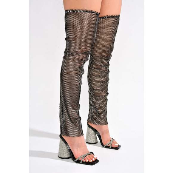 NWT** CAPE ROBBIN BEATRIZIA - BLACK BLACK 5 | ALL OFFERS / COUNTEROFFERS WELCOME - Picture 4 of 6